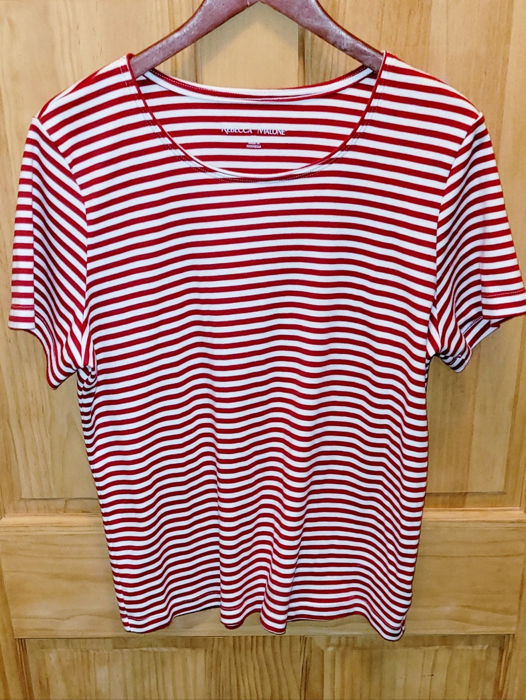Rebecca Malone Red And White Striped Short Sleeve Shirt. Size Xl